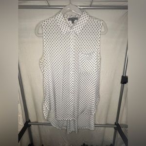 Velvet Heart Arrows - M Sleeveless Button Up Collared Shirt w/ arrow pattern